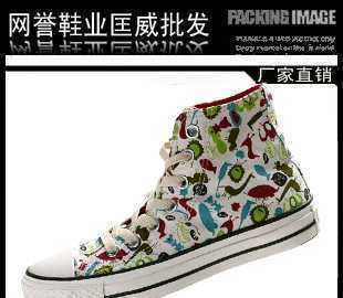 廠家直供匡威“調皮寵物”高幫帆布鞋，打造潮流女鞋新風尚